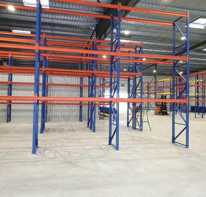 surface de stockage disponible à Chassieu 69 