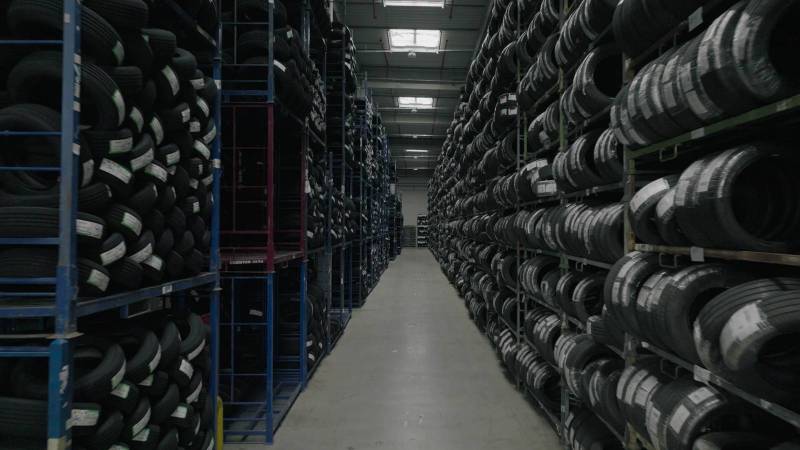 gestion logistique et transport des flux Tire Hoel à lyon 